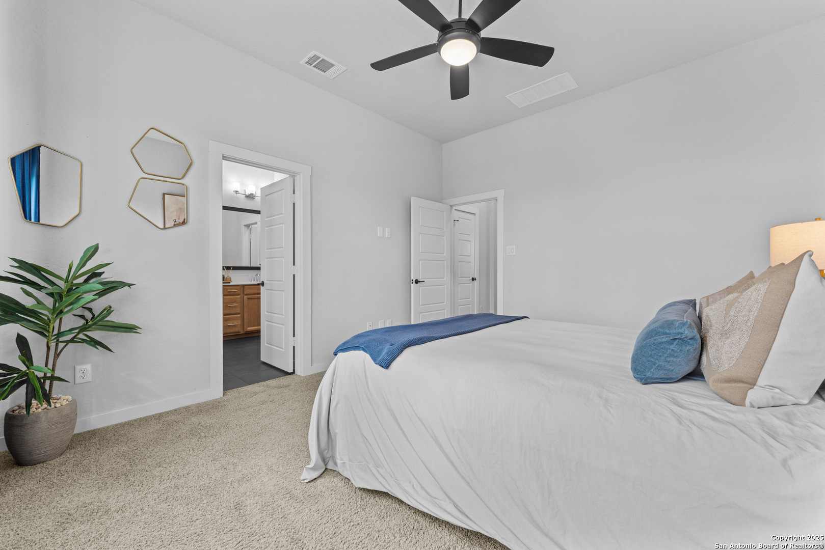 5843 Whitby Rd Unit 6