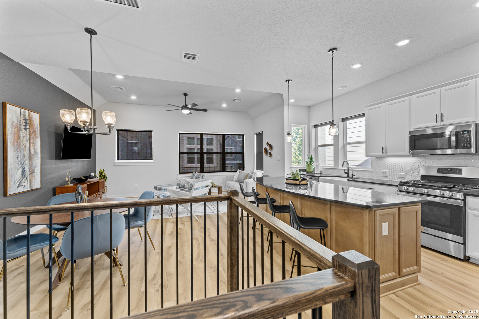 5843 Whitby Rd Unit 6