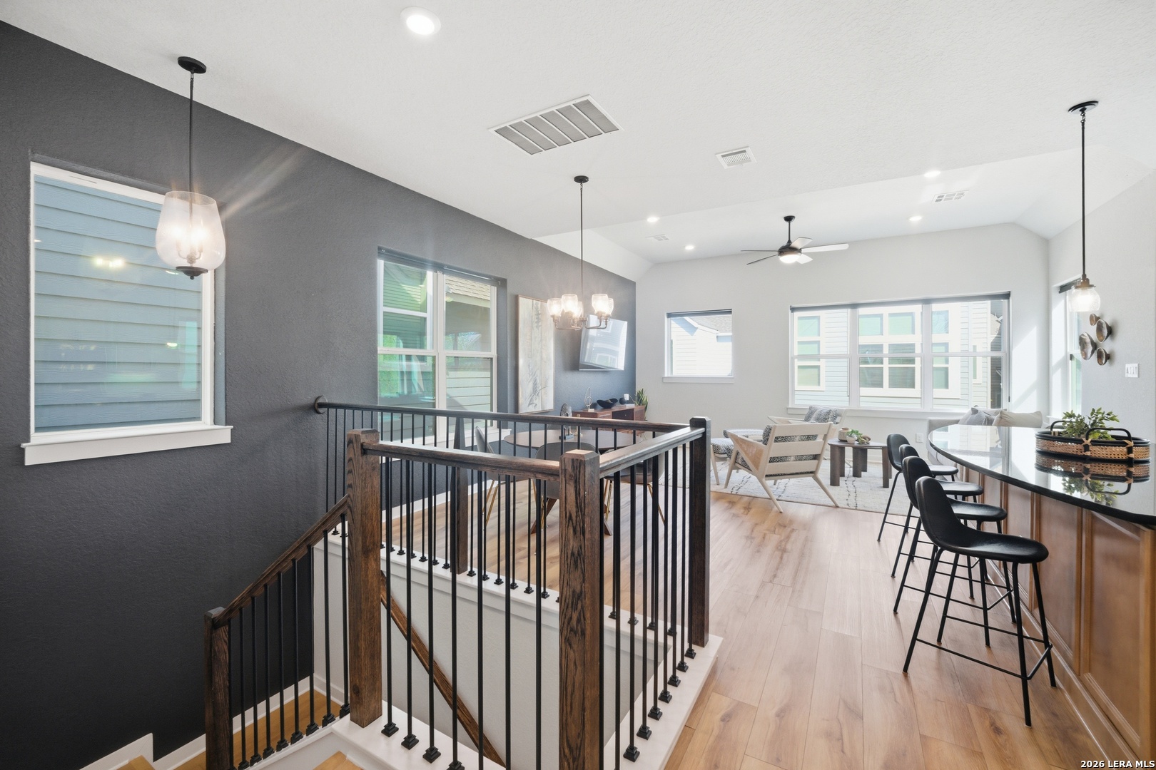 5843 Whitby Rd Unit 6