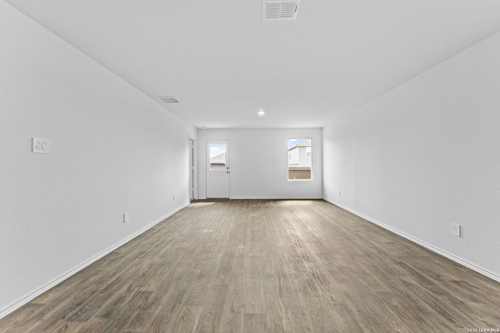 12524 Spoor Vly