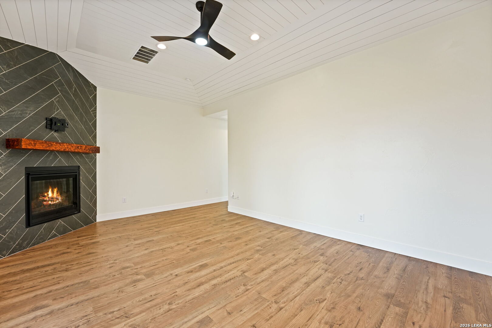 670 Magazine Ave