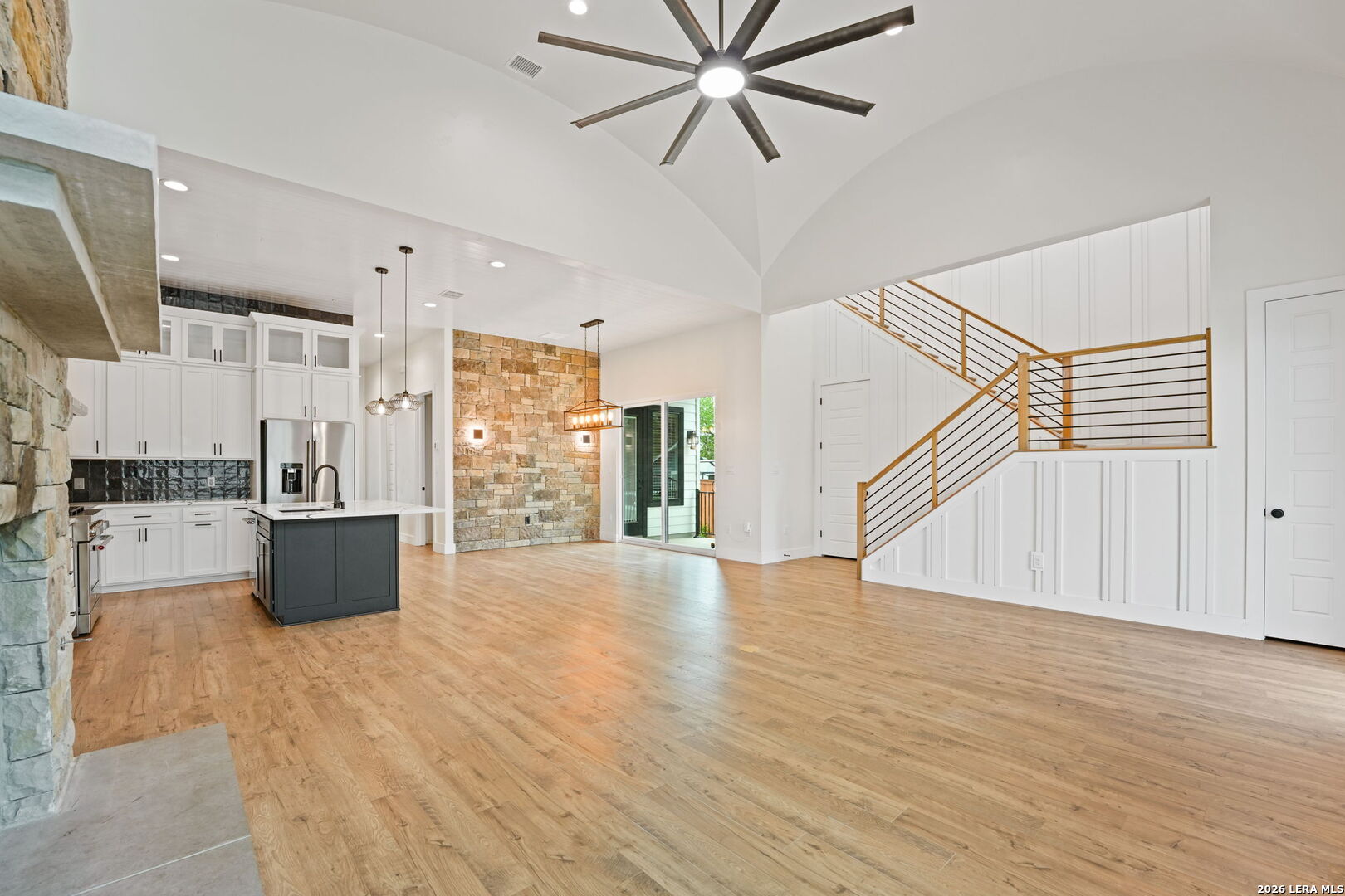 670 Magazine Ave