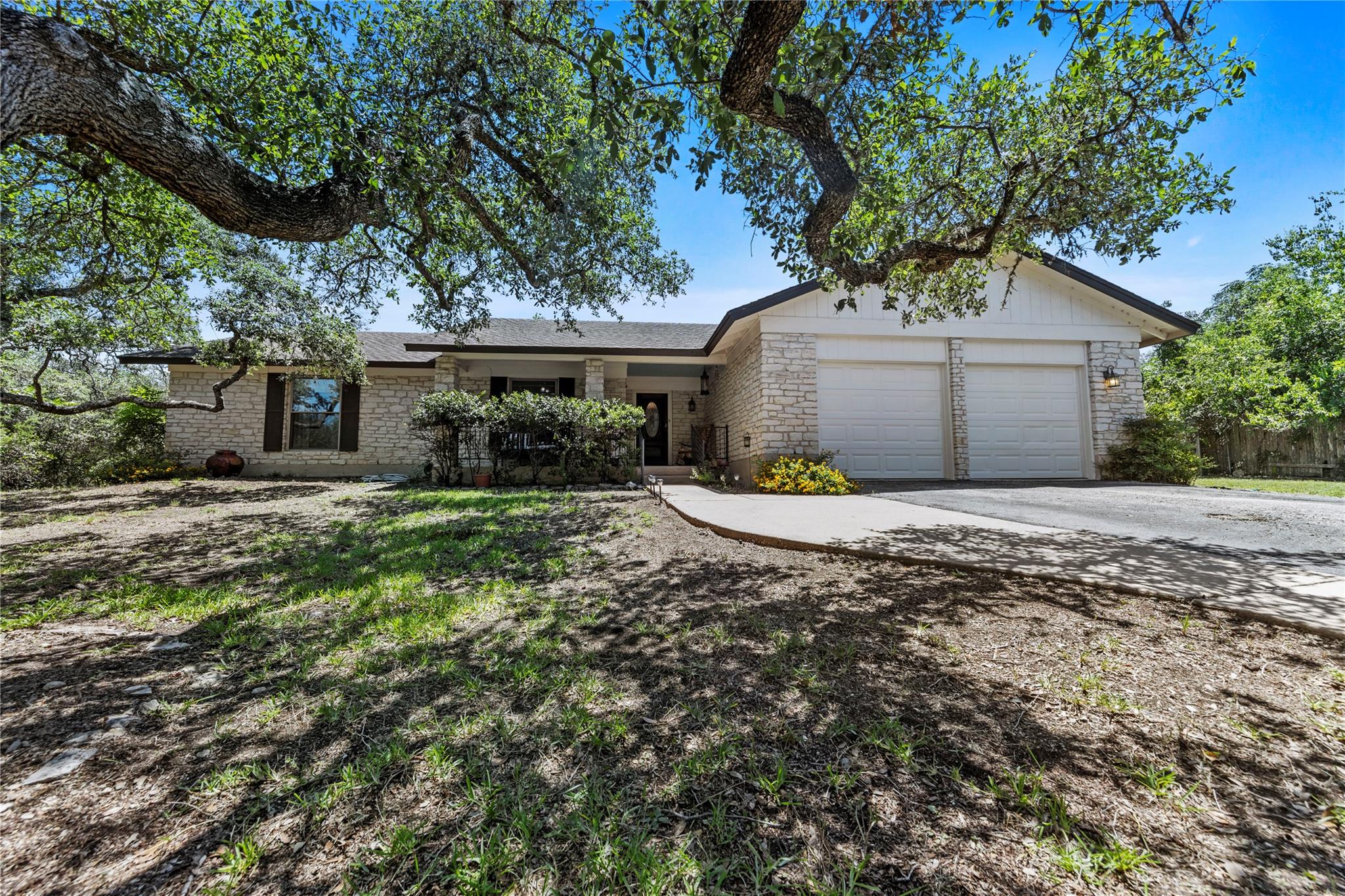 9127 Granada Hills DR