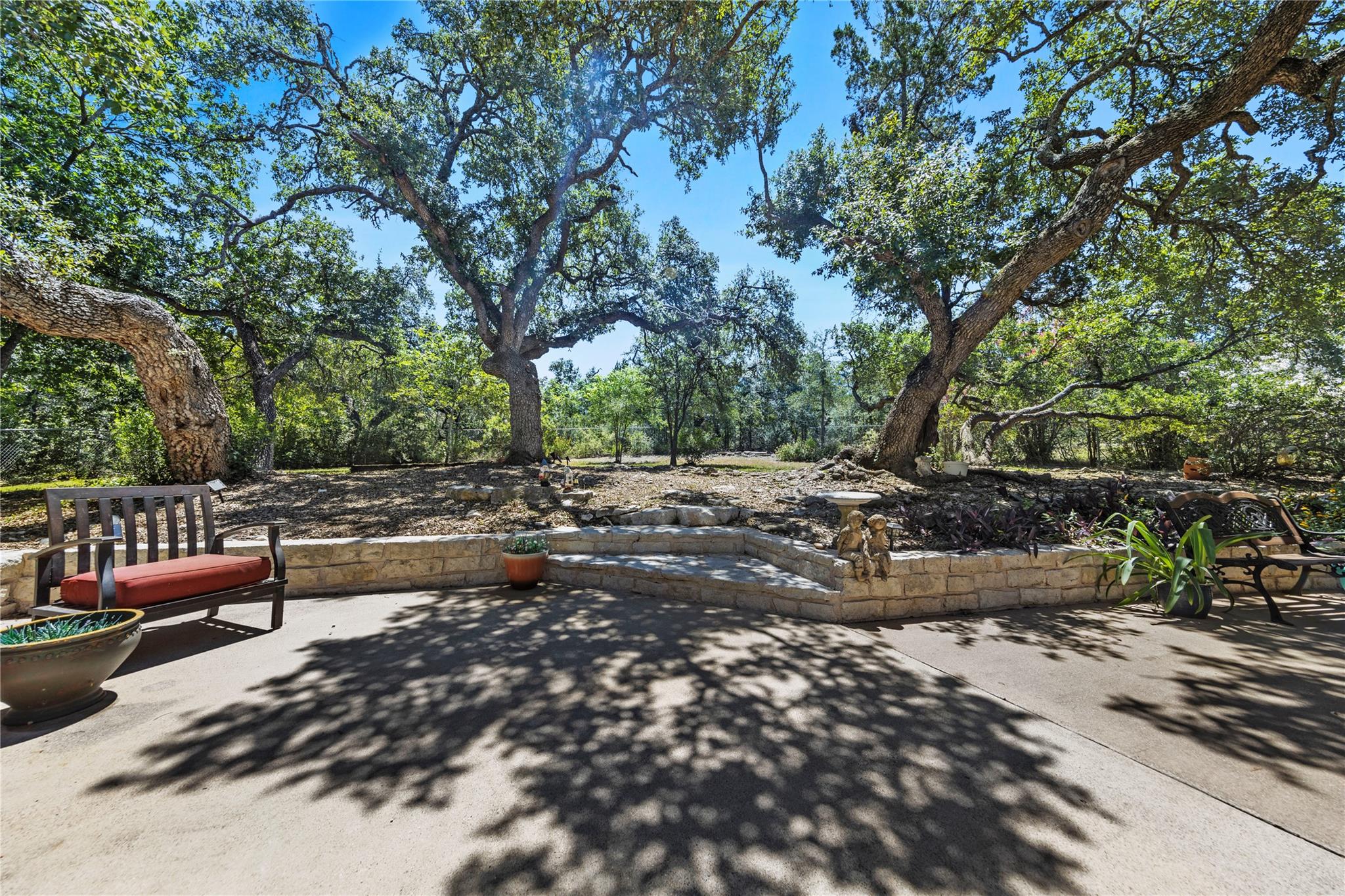 9127 Granada Hills DR