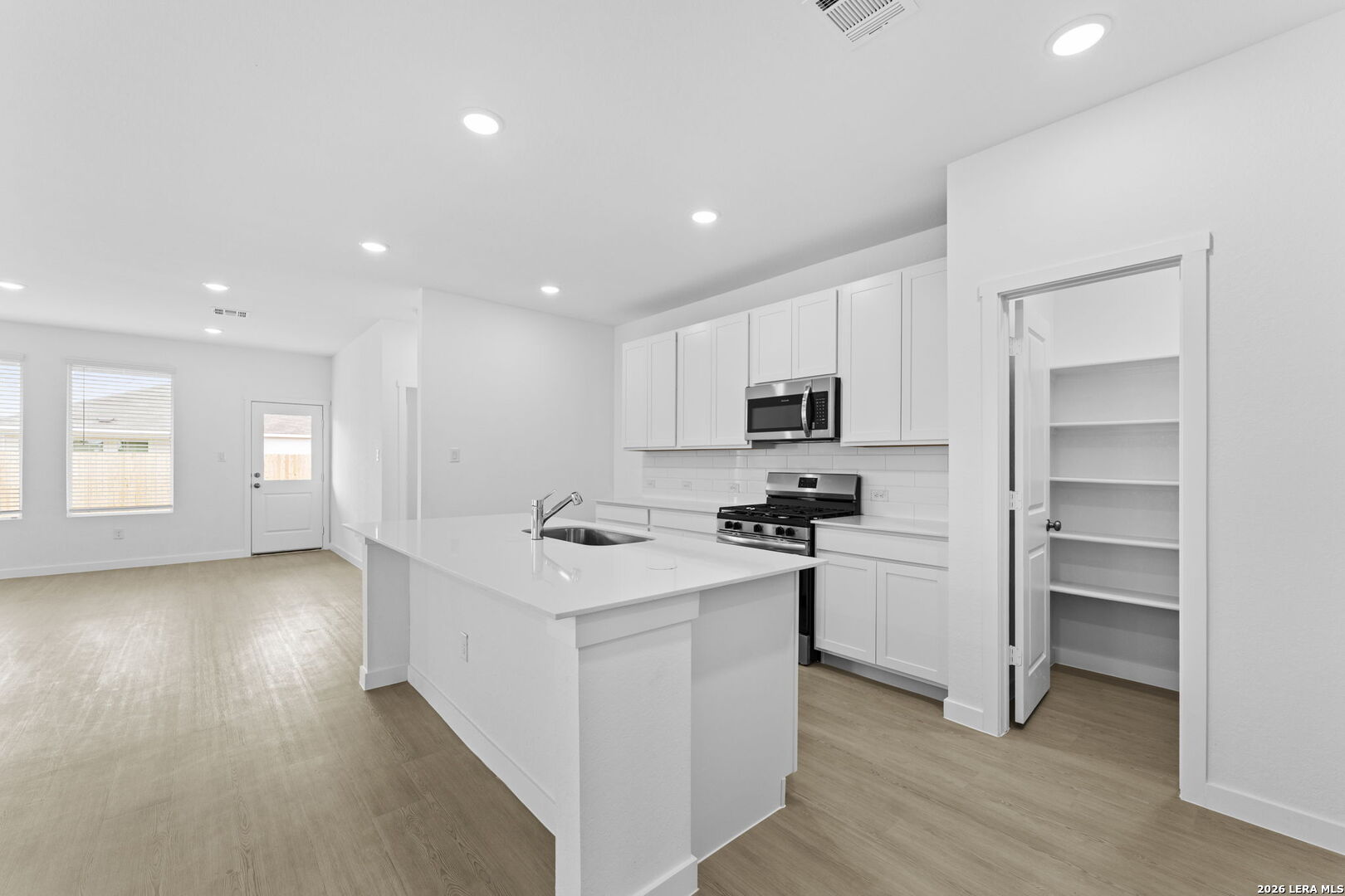 4642 Legacy Trail