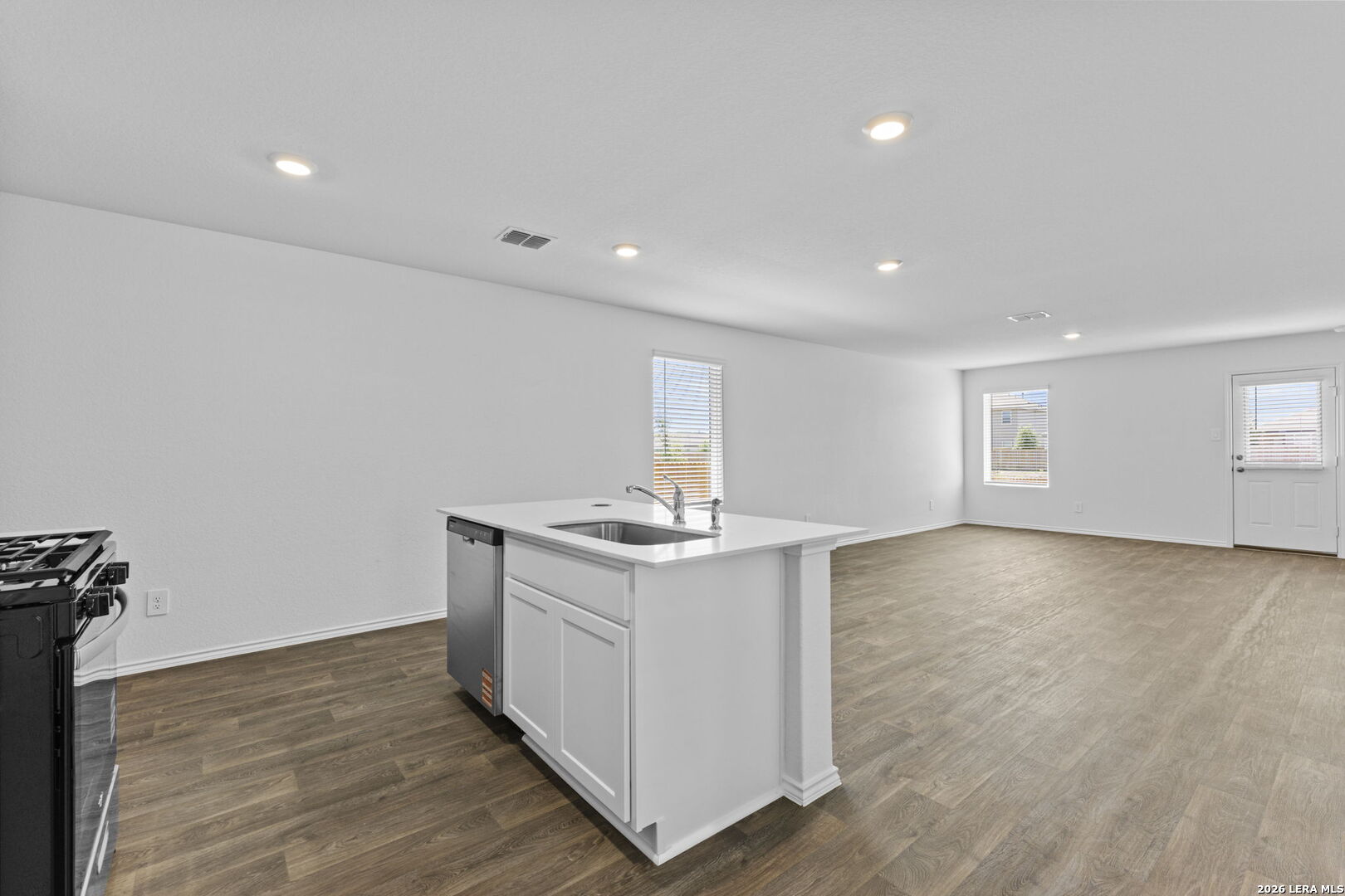 15427 Mint Patch Meadow
