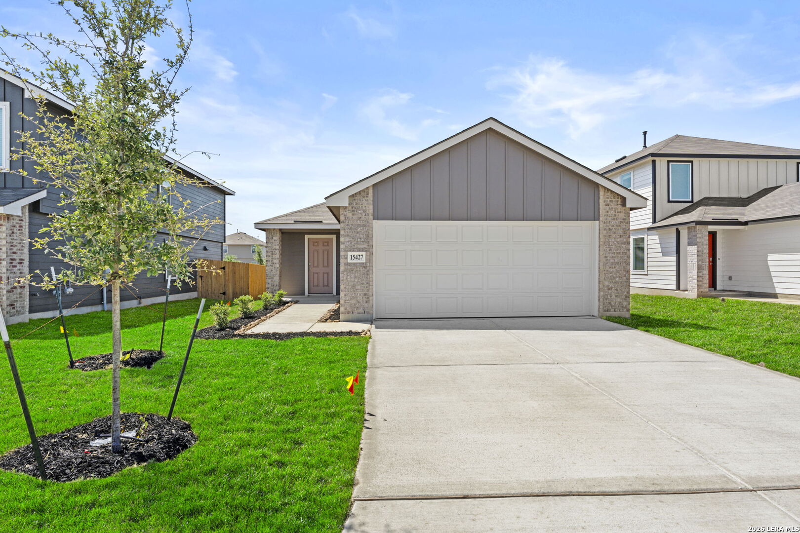 15427 Mint Patch Meadow