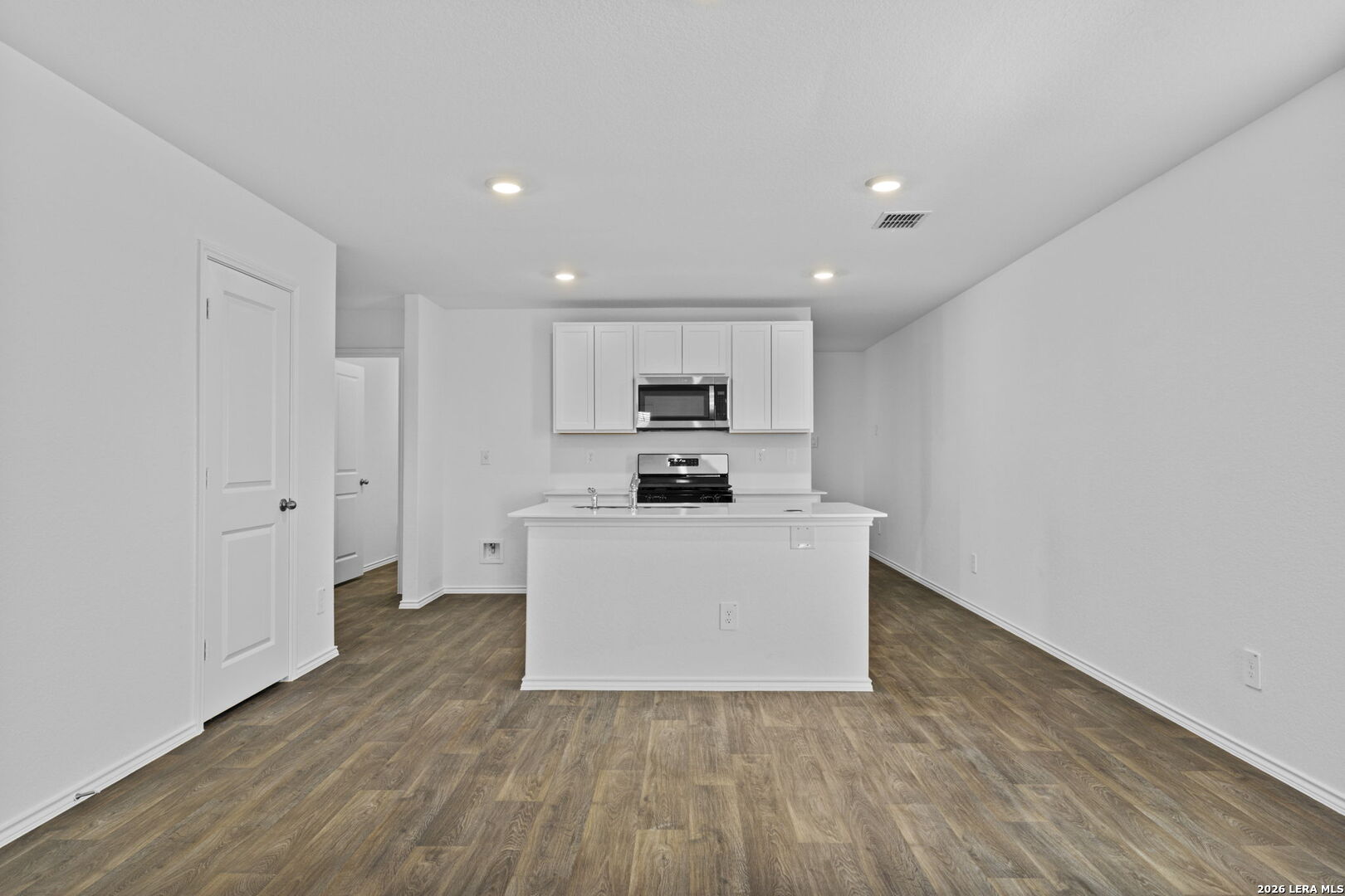 15427 Mint Patch Meadow