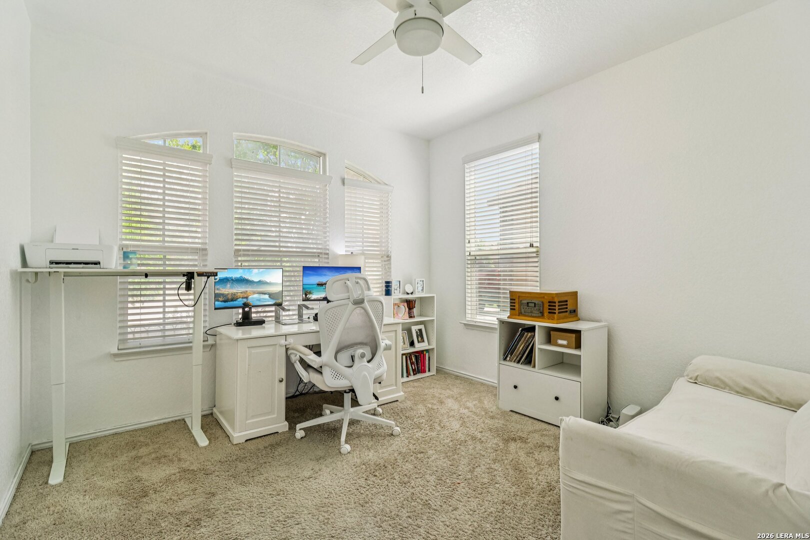 8335 Angelina Parke