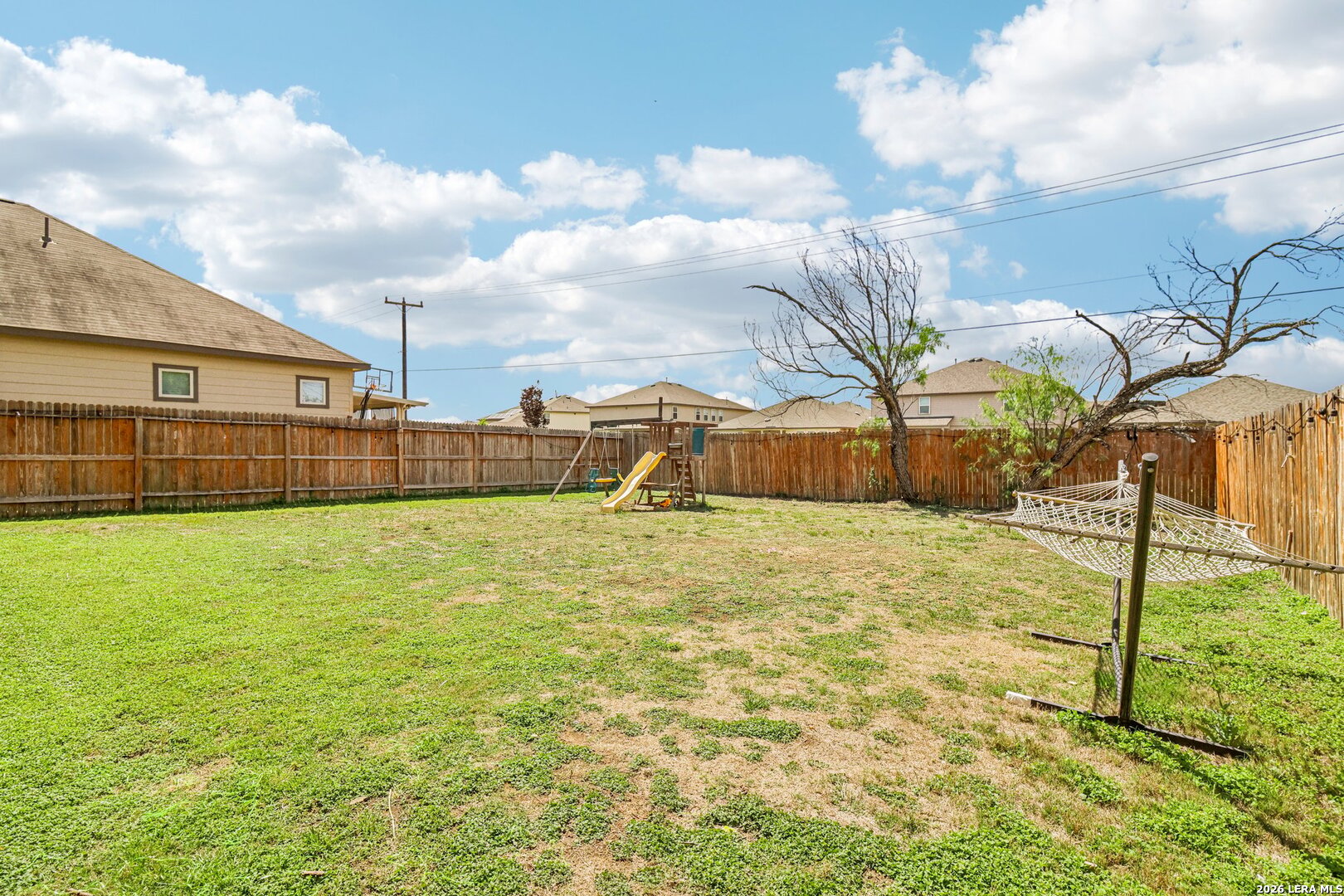 8335 Angelina Parke