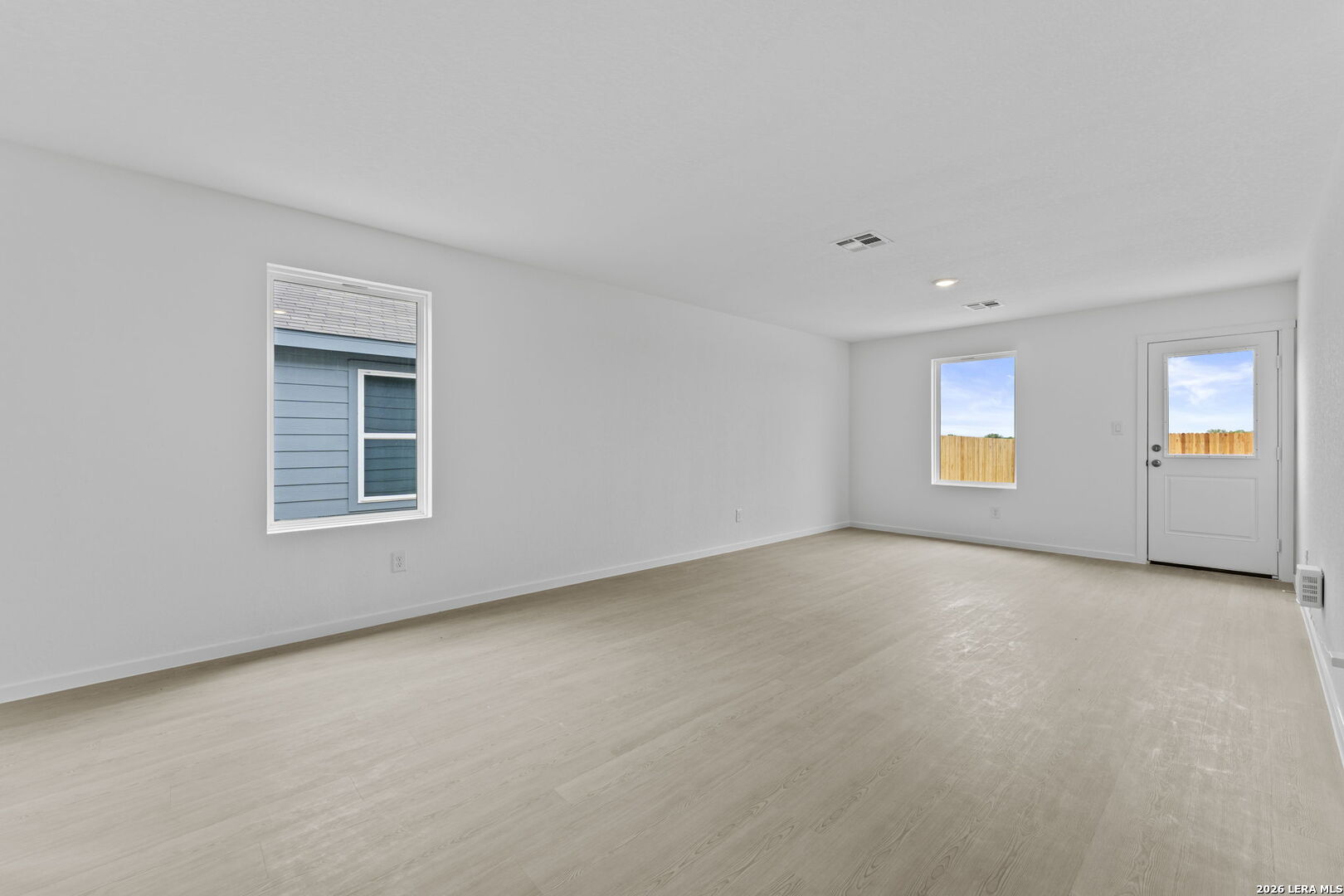 12807 Kathleen St