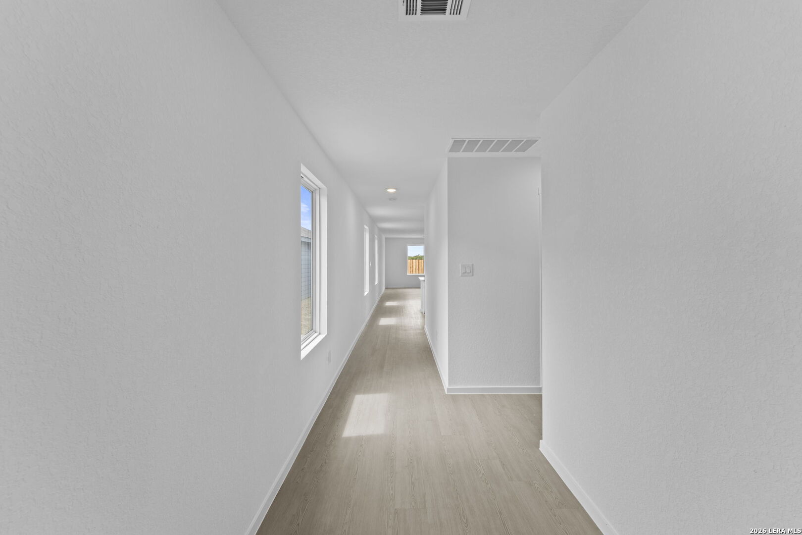12807 Kathleen St