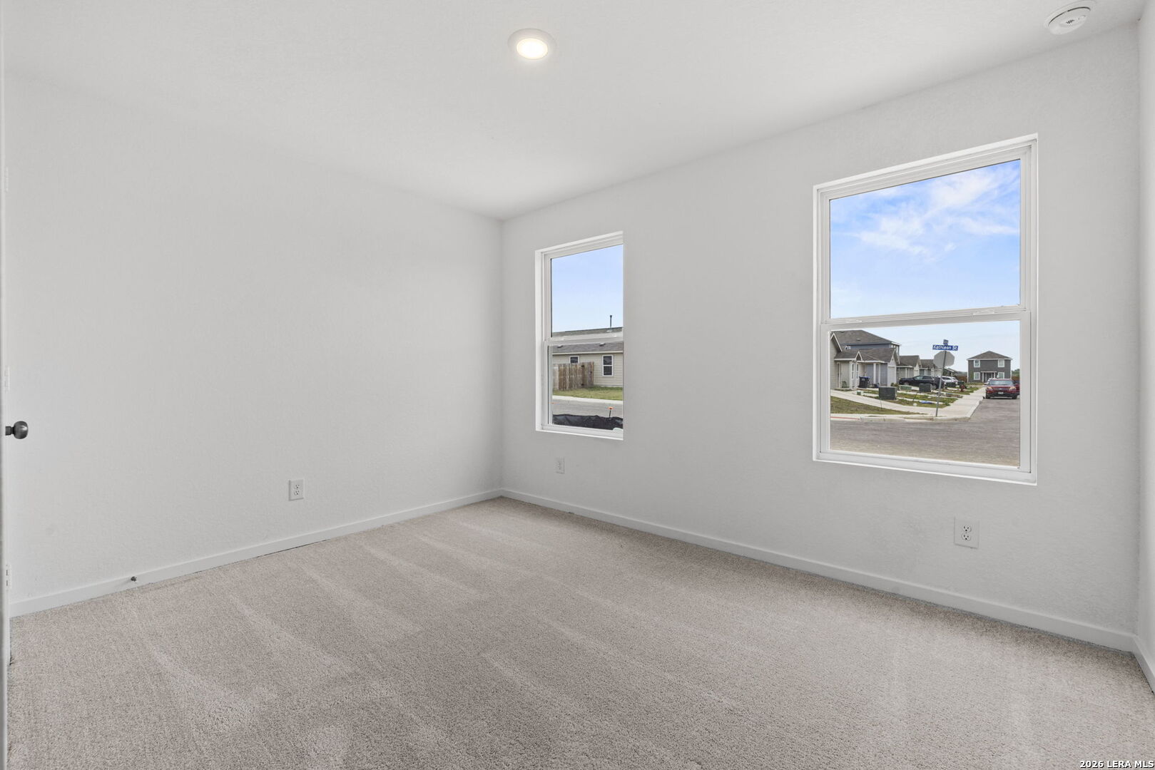 12703 Kathleen St