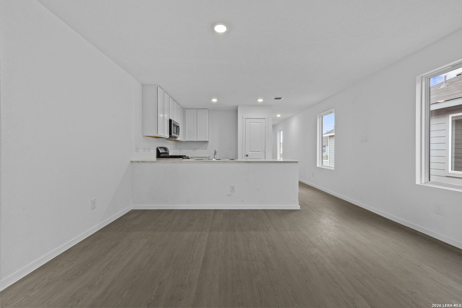 12703 Kathleen St