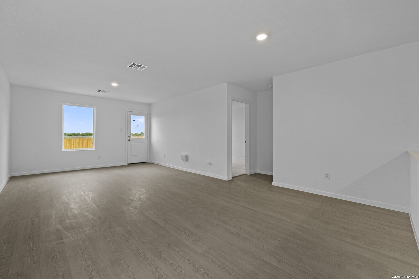 12703 Kathleen St