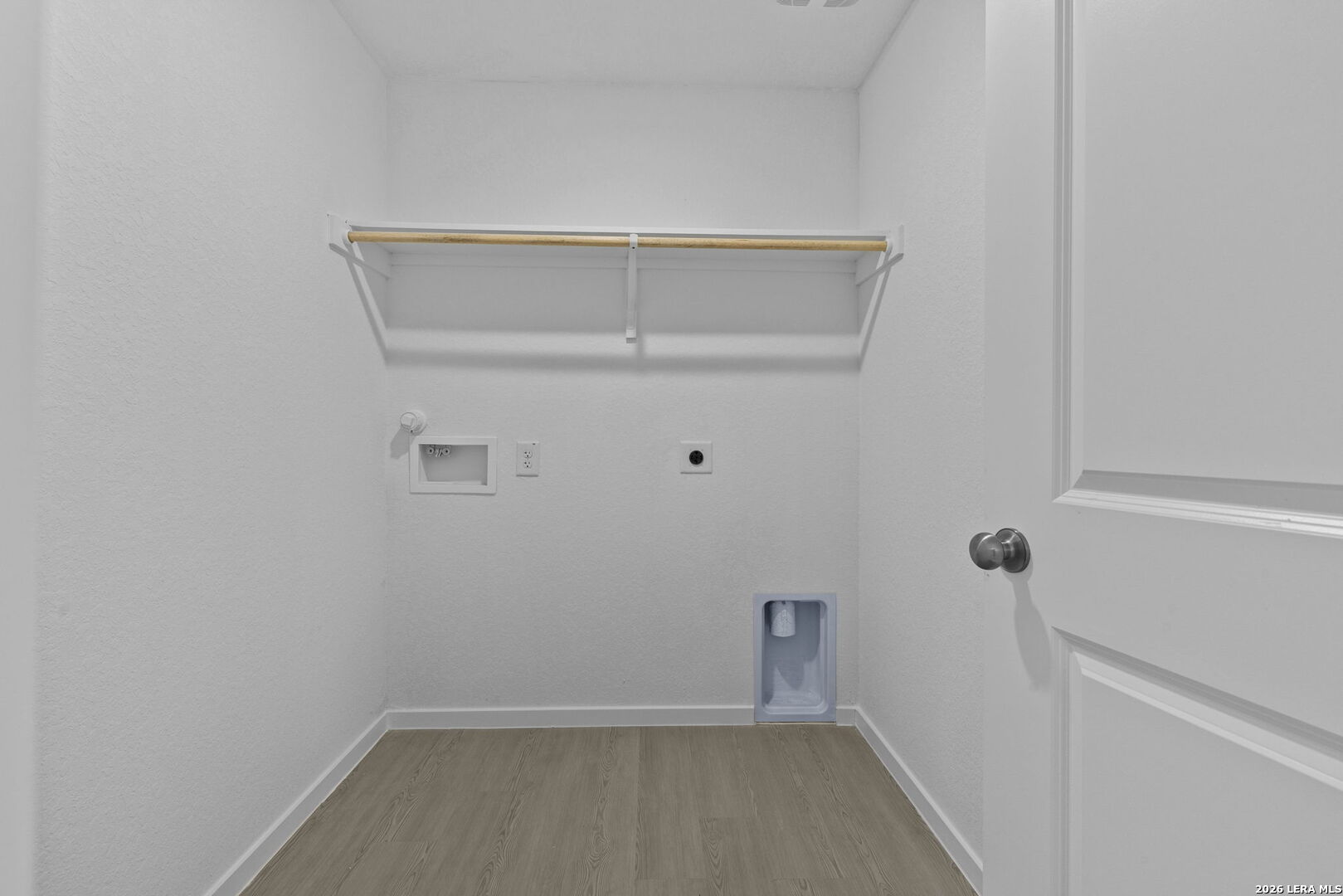 12703 Kathleen St