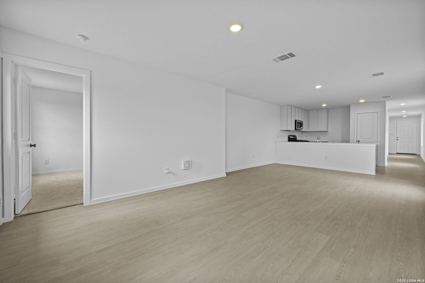 12711 Kathleen St