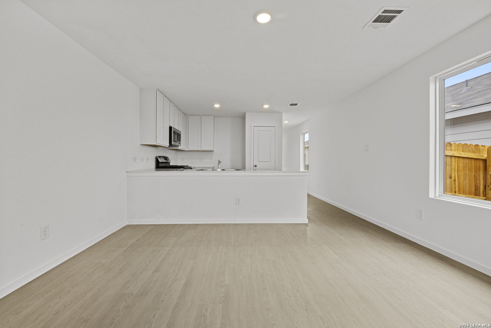 12711 Kathleen St