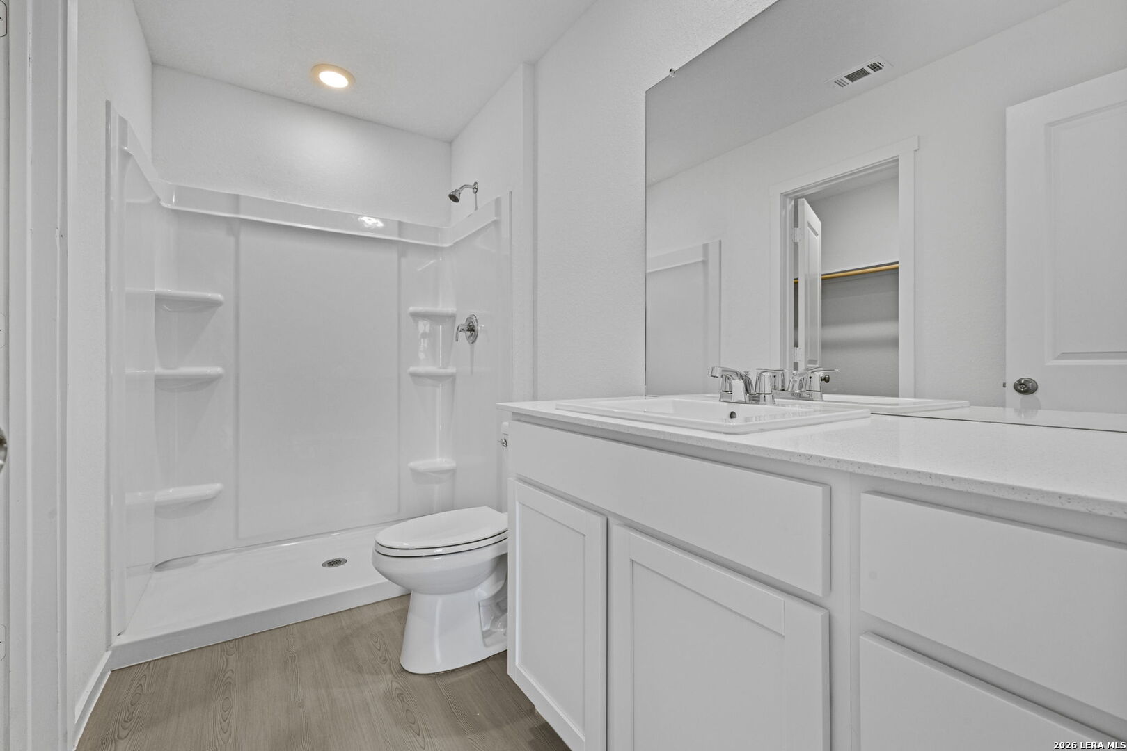 12711 Kathleen St