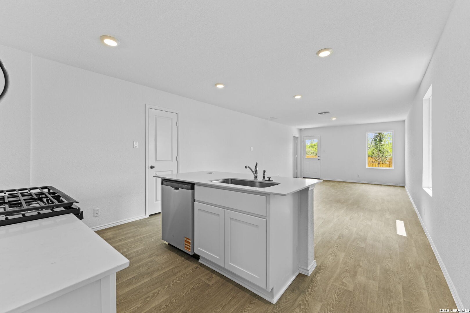 4818 Turquoise Park