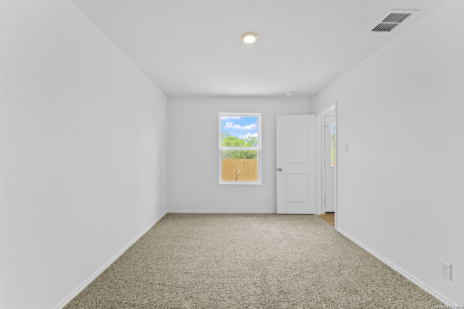 4818 Turquoise Park