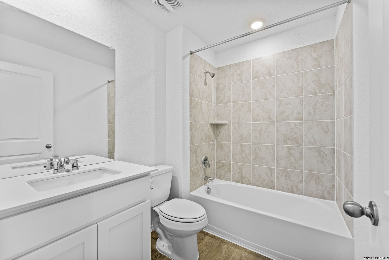 4818 Turquoise Park