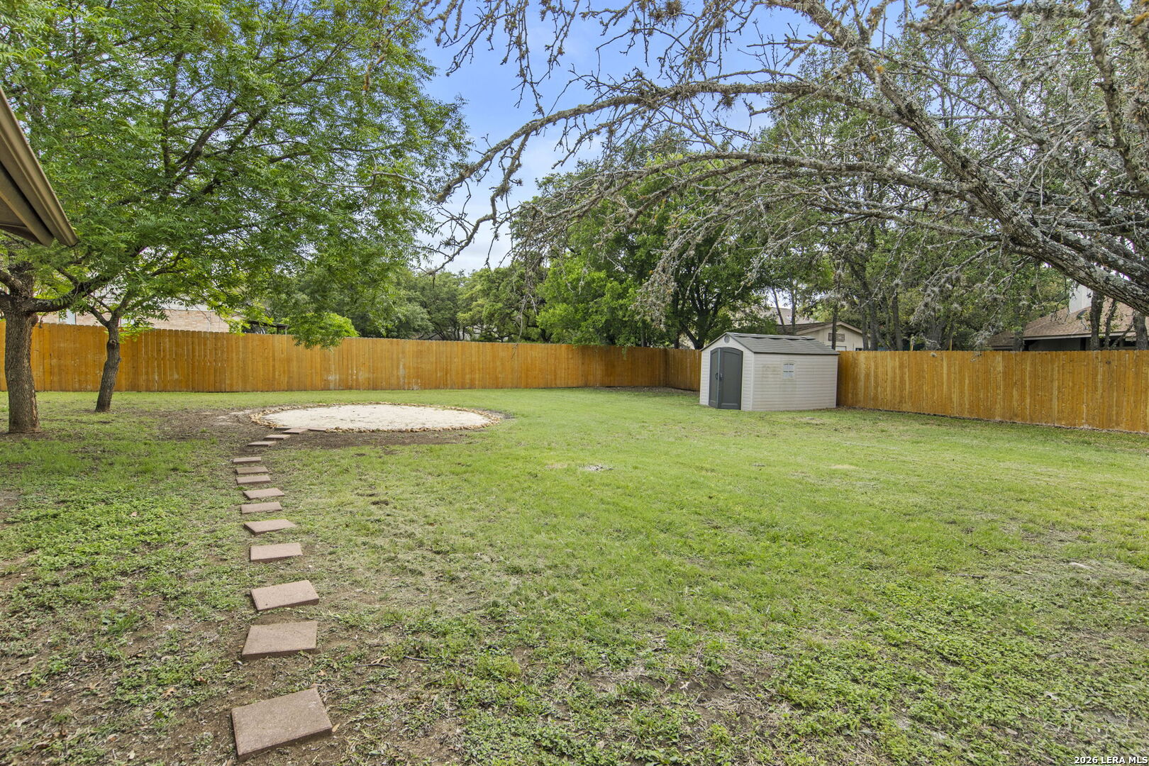29735 SADDLEBACK CIR
