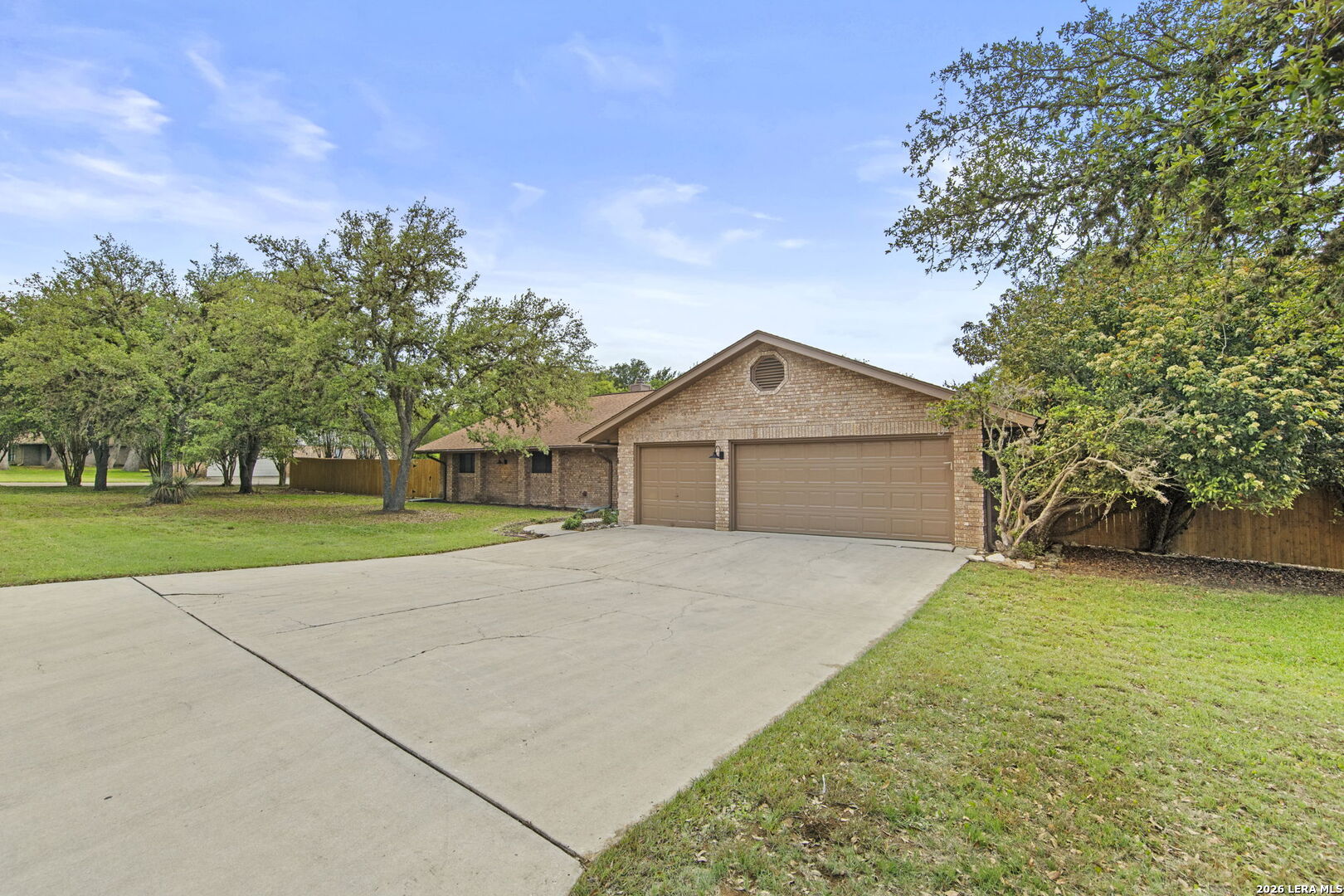 29735 SADDLEBACK CIR