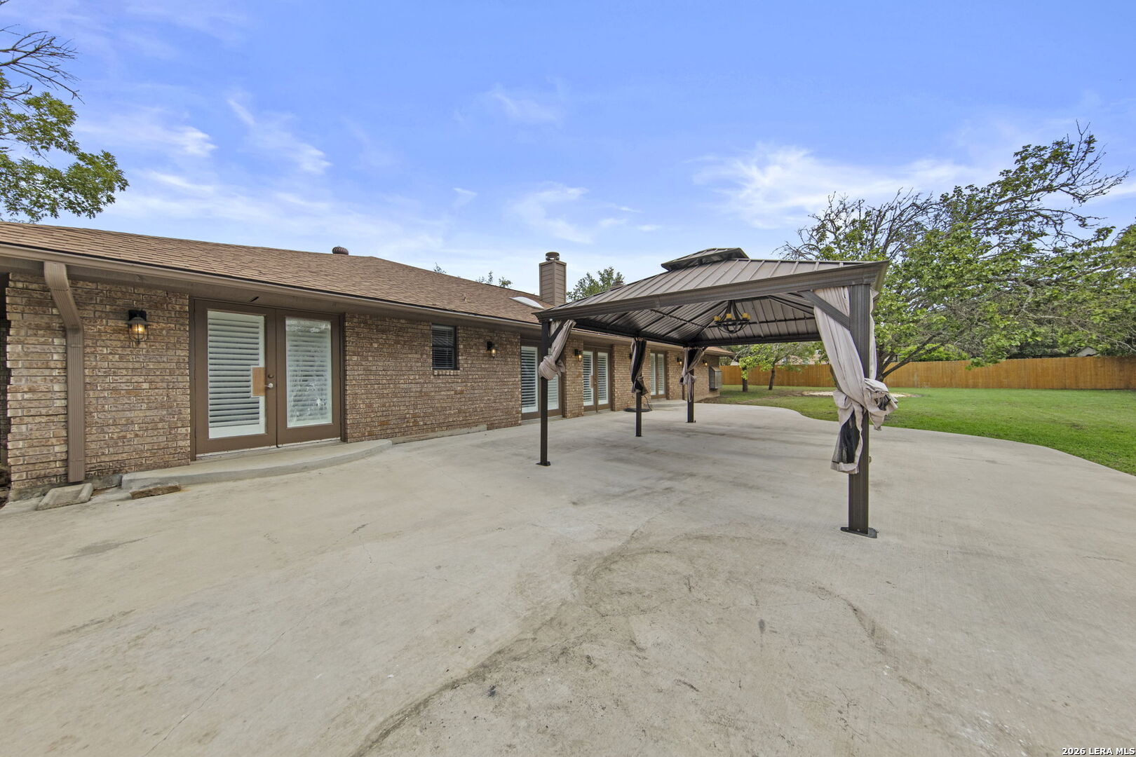 29735 SADDLEBACK CIR