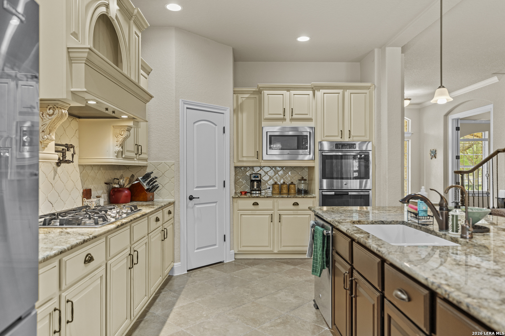 113 CANYON CIR
