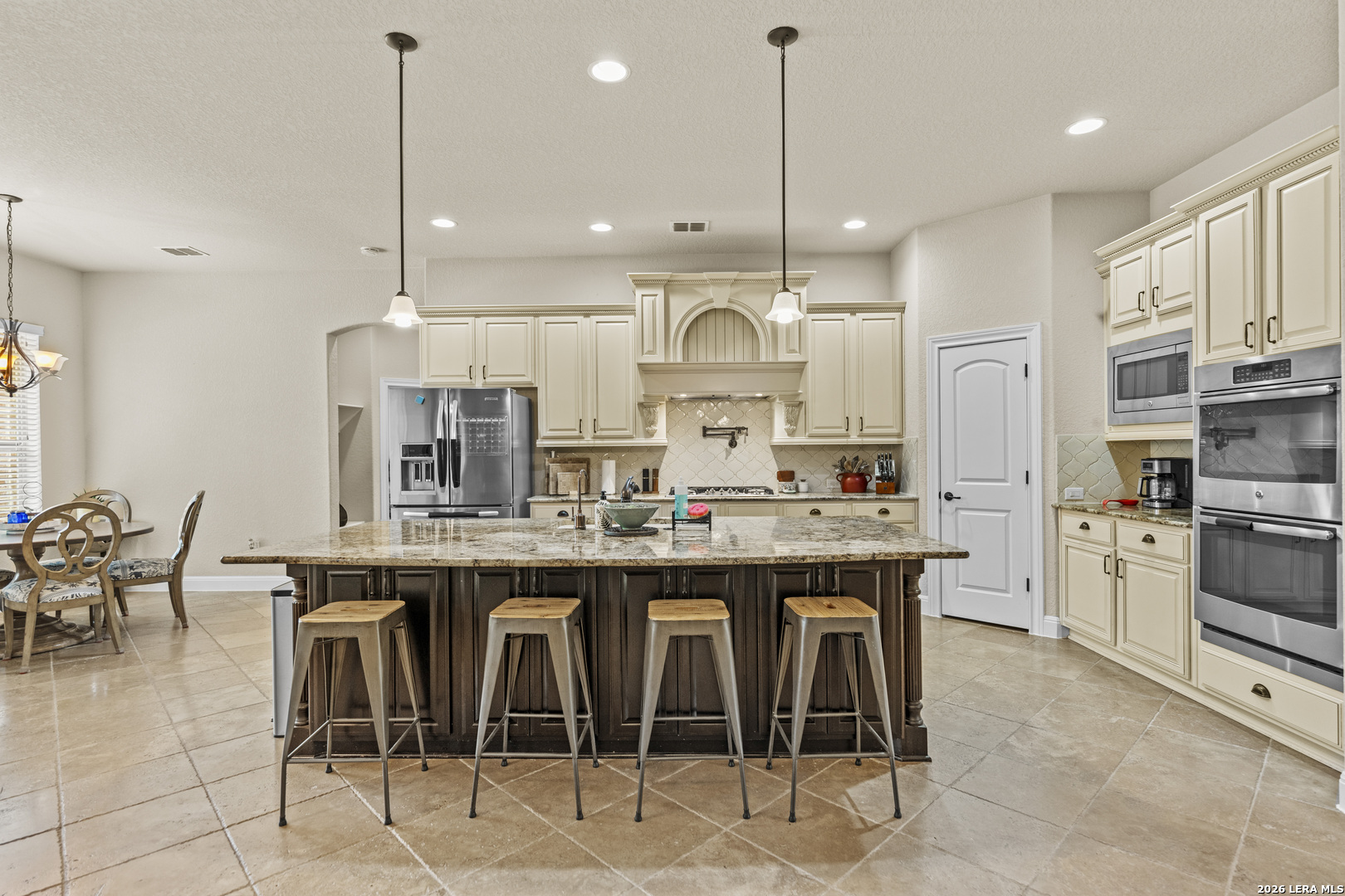 113 CANYON CIR