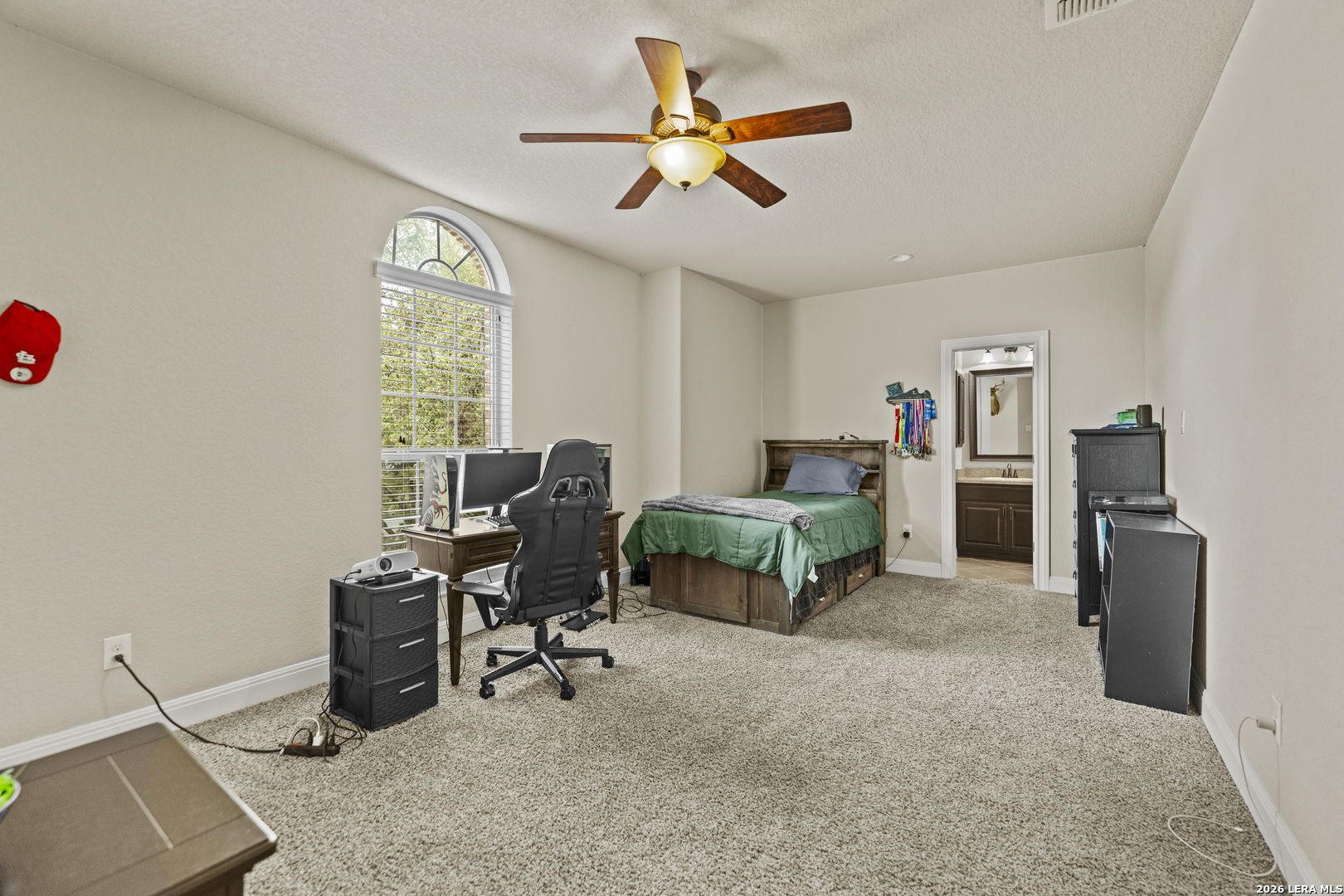 113 CANYON CIR