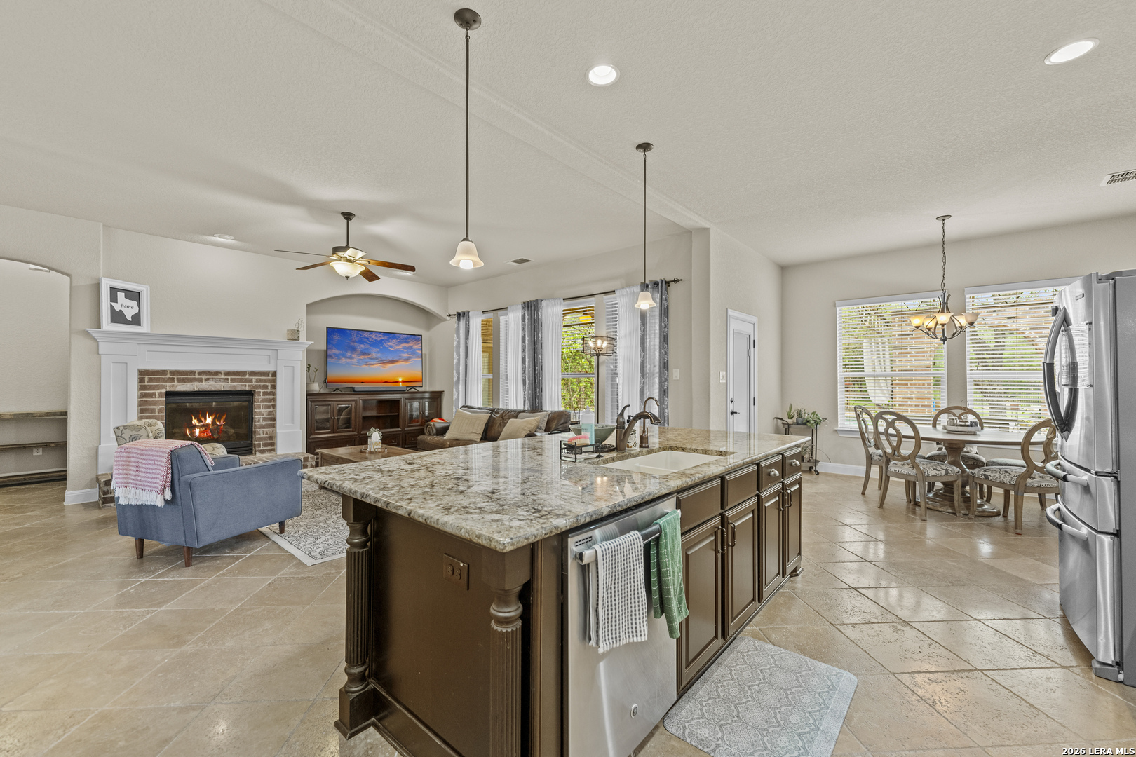 113 CANYON CIR