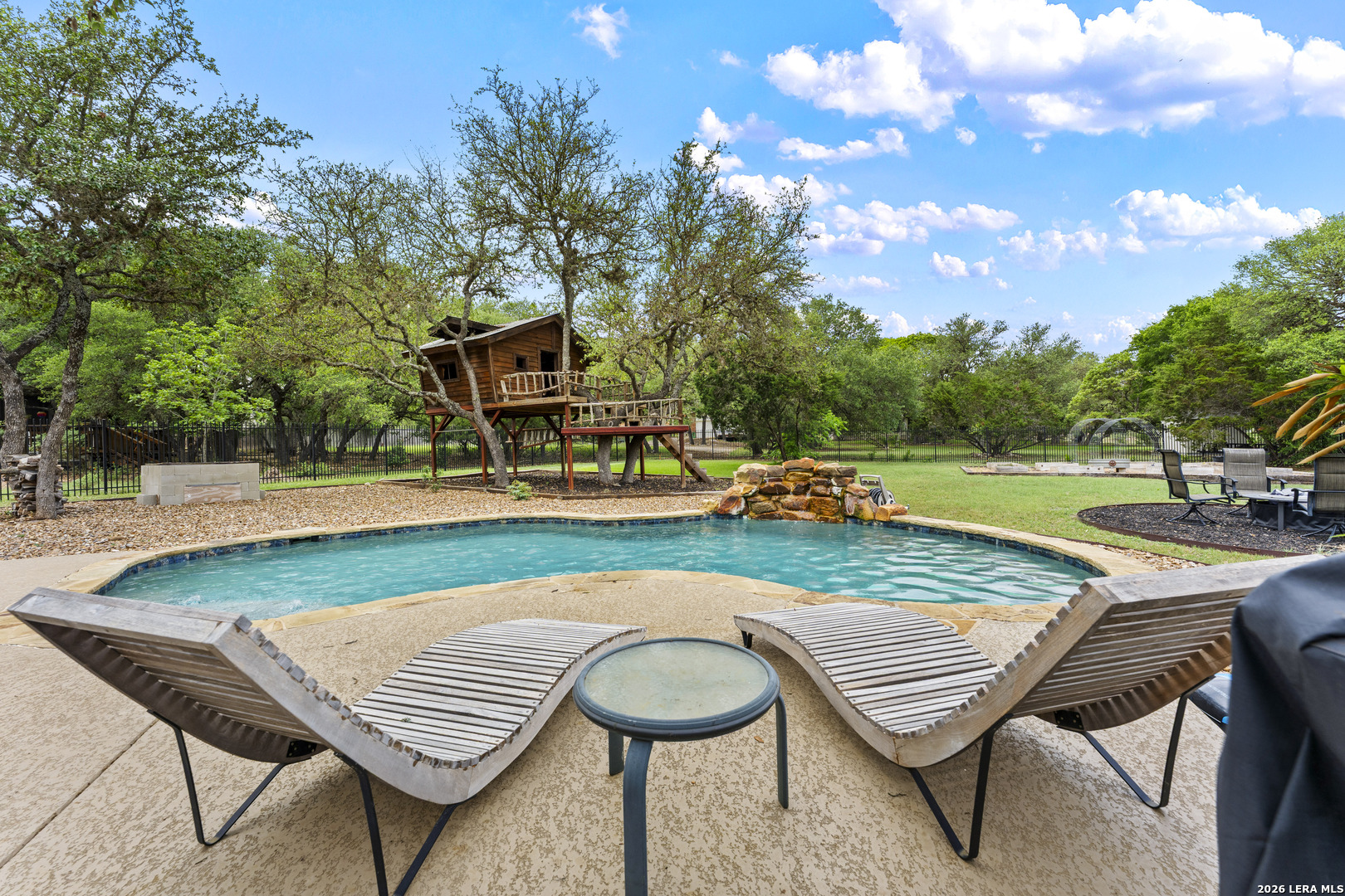 113 CANYON CIR