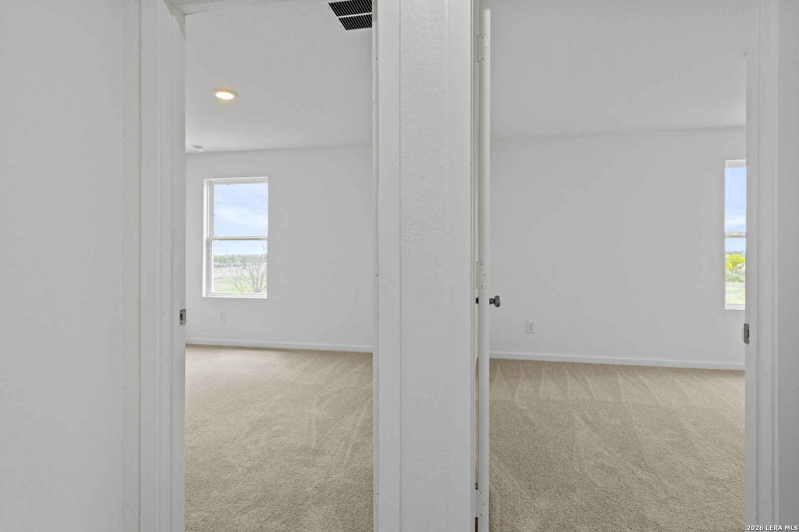 12907 Kathleen St