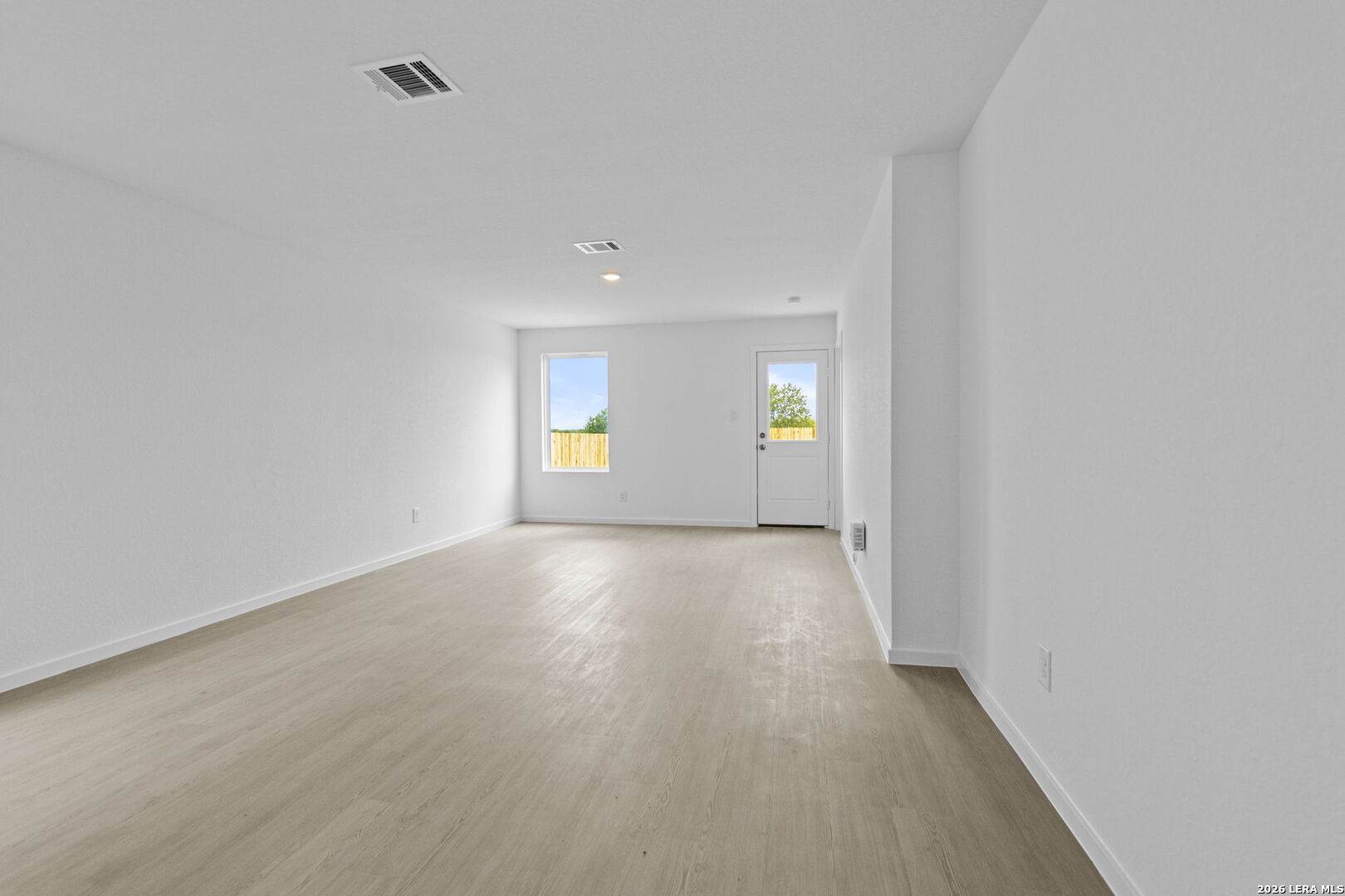 12907 Kathleen St