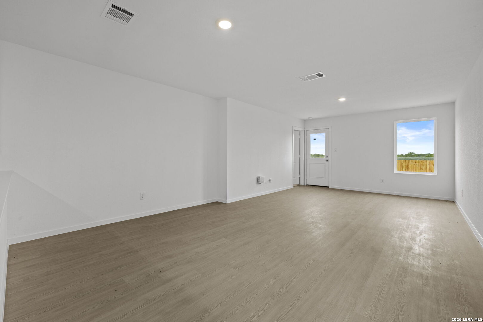 12619 Kathleen St