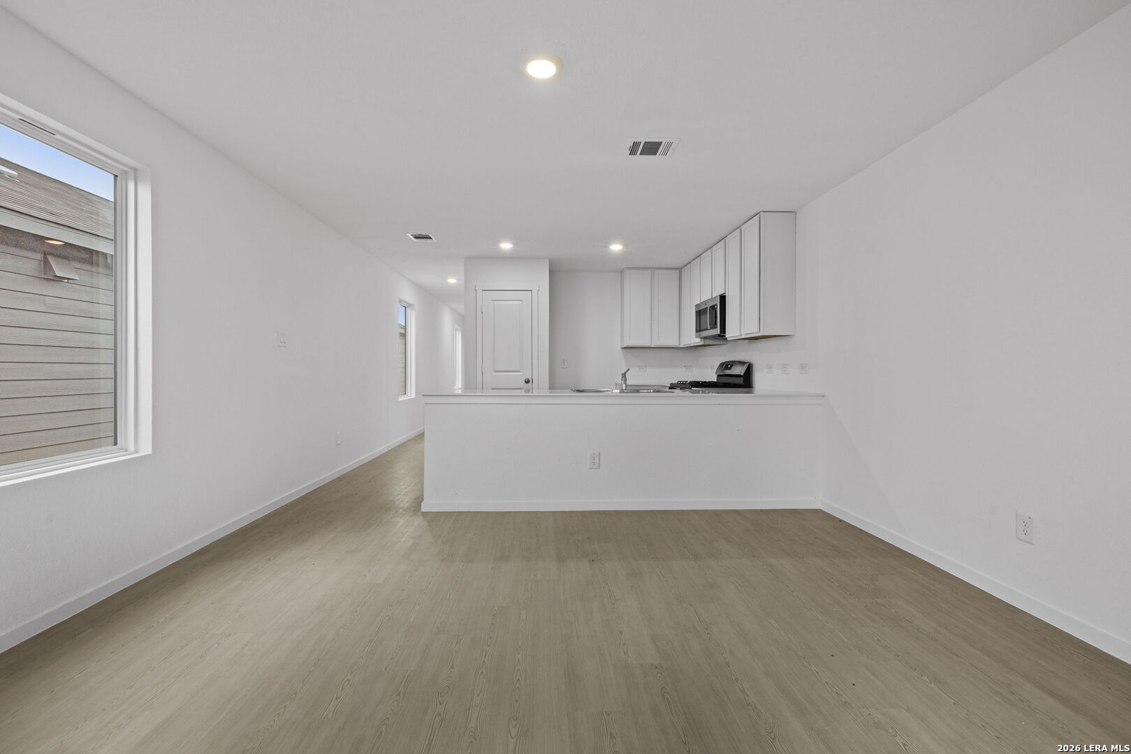 12619 Kathleen St