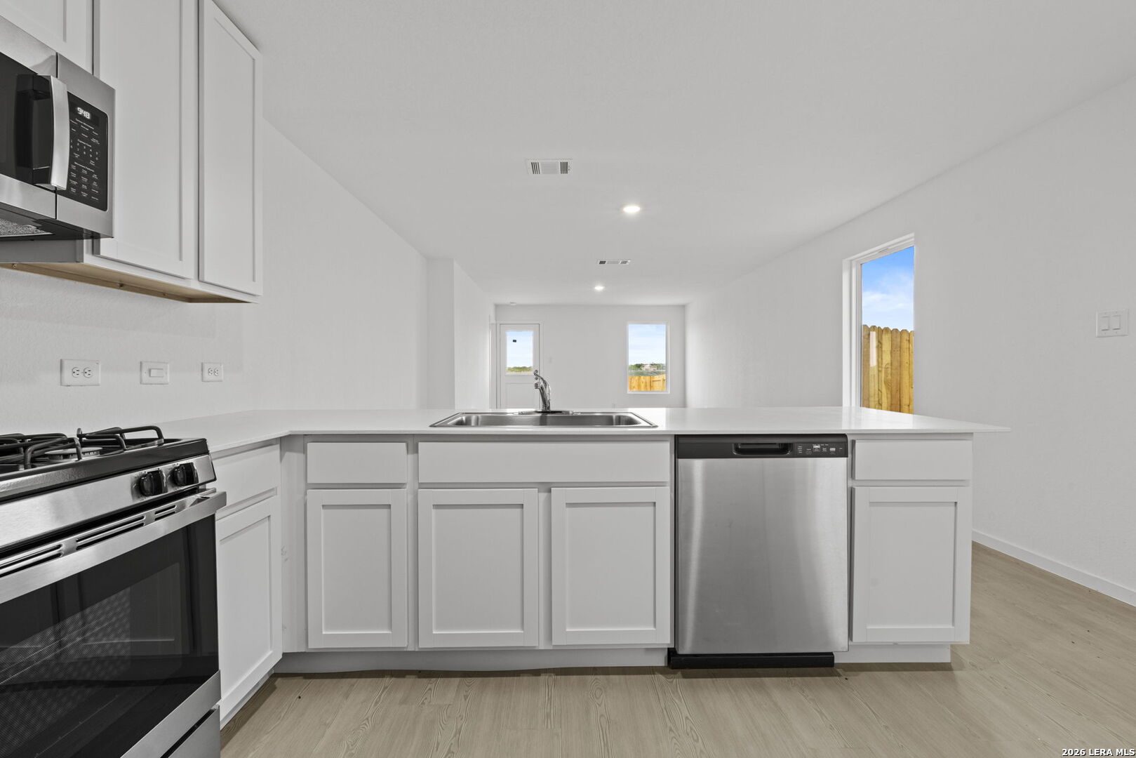 12619 Kathleen St