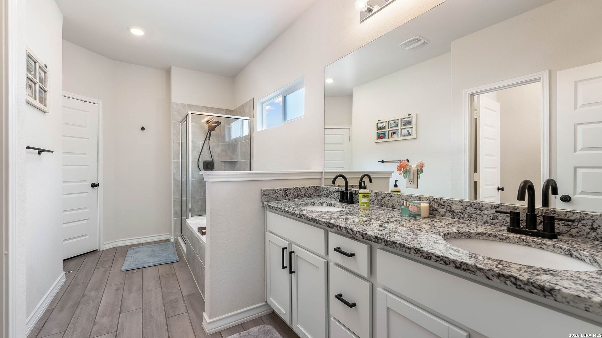 646 OVERLOOK RDG