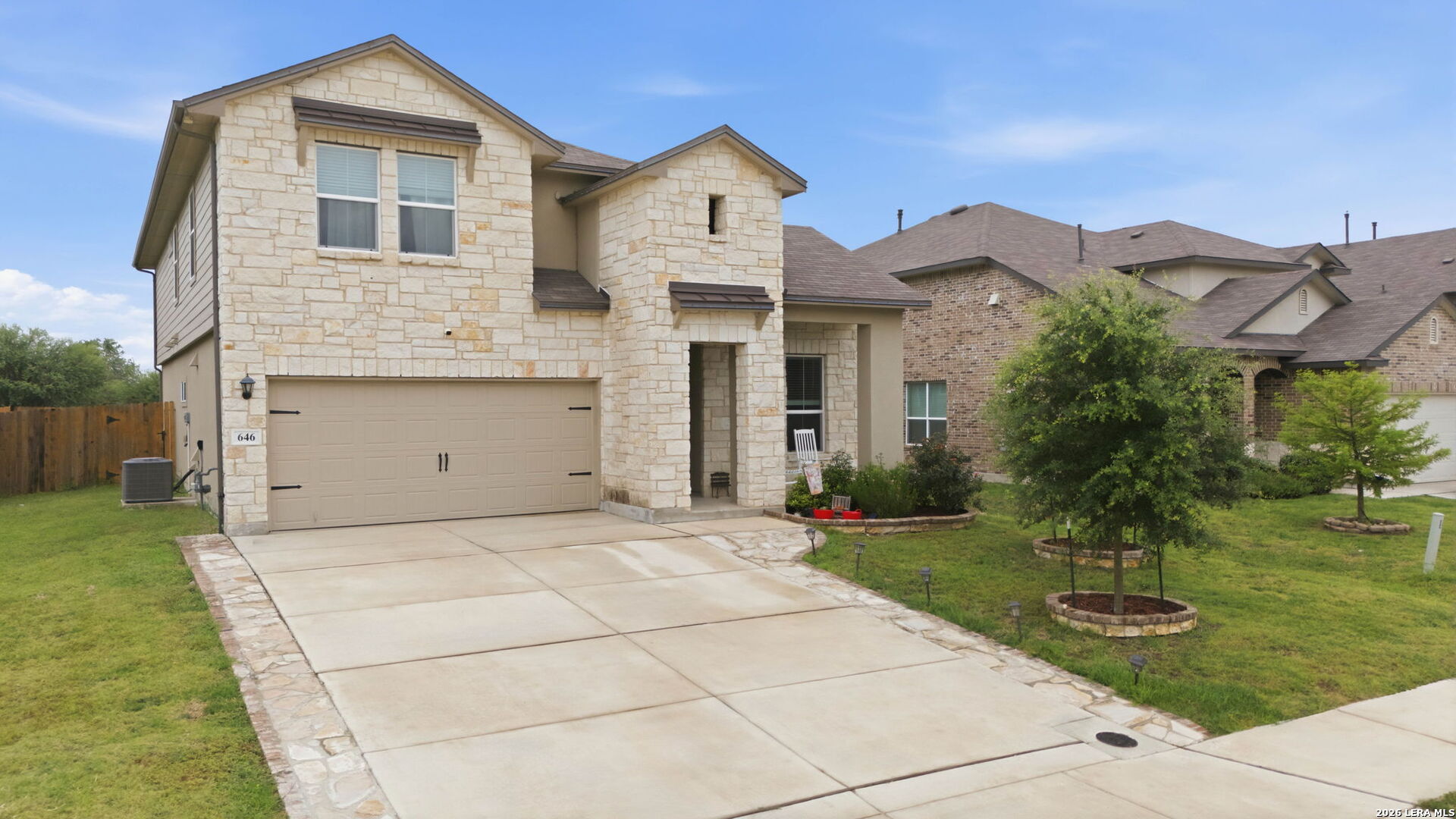 646 OVERLOOK RDG