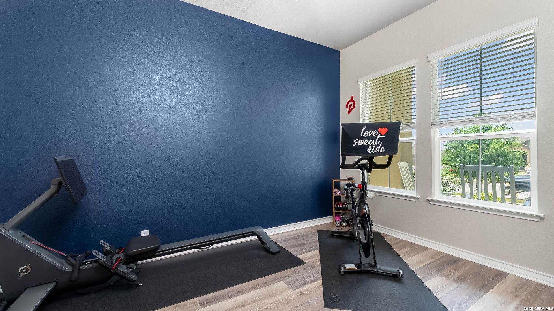 646 OVERLOOK RDG