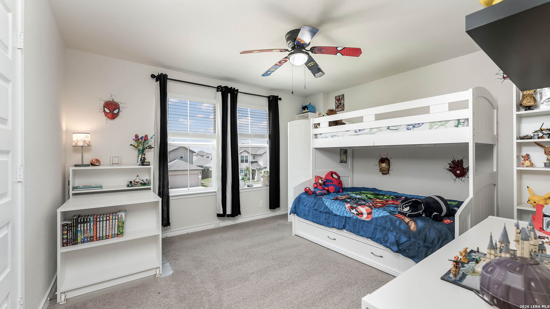 646 OVERLOOK RDG