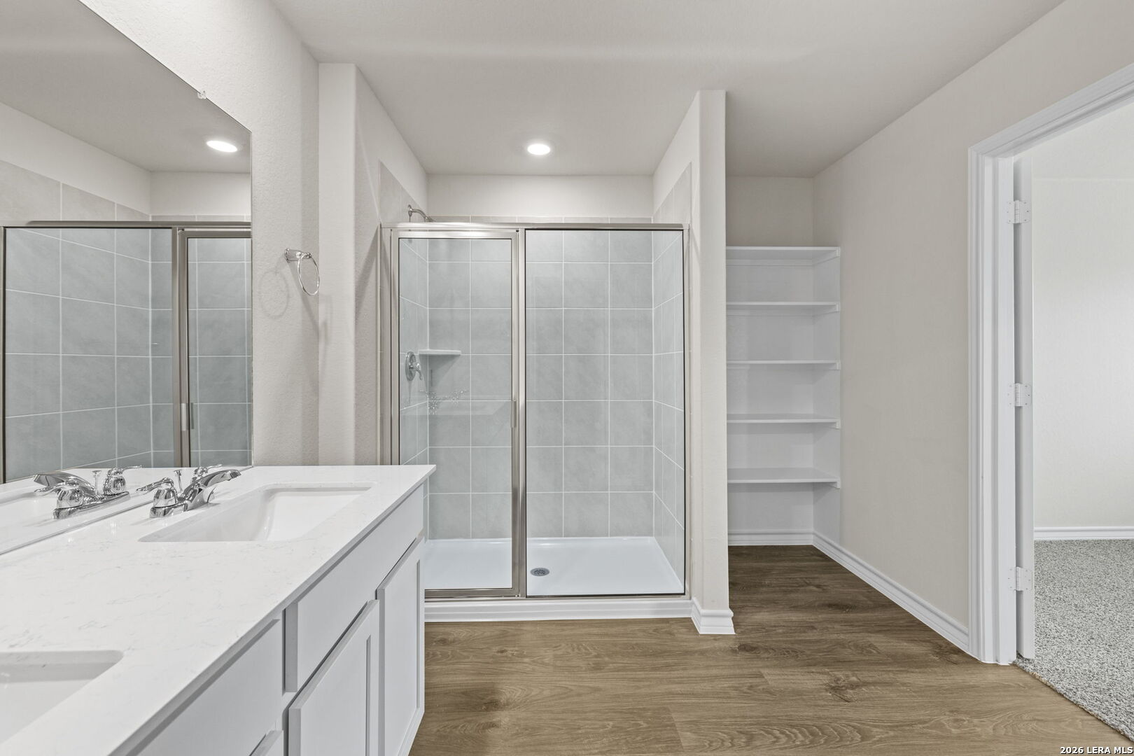 21137 Boulder Flats
