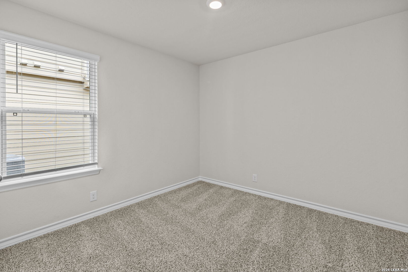 21137 Boulder Flats