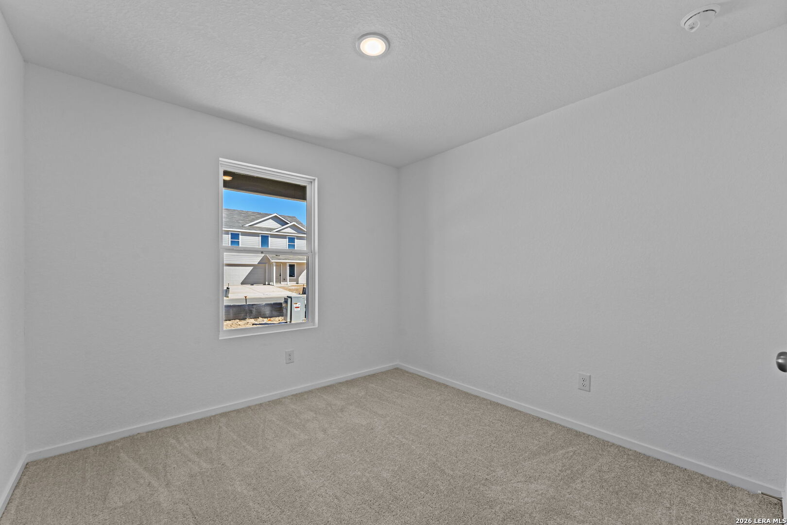 107 Ellendale Place