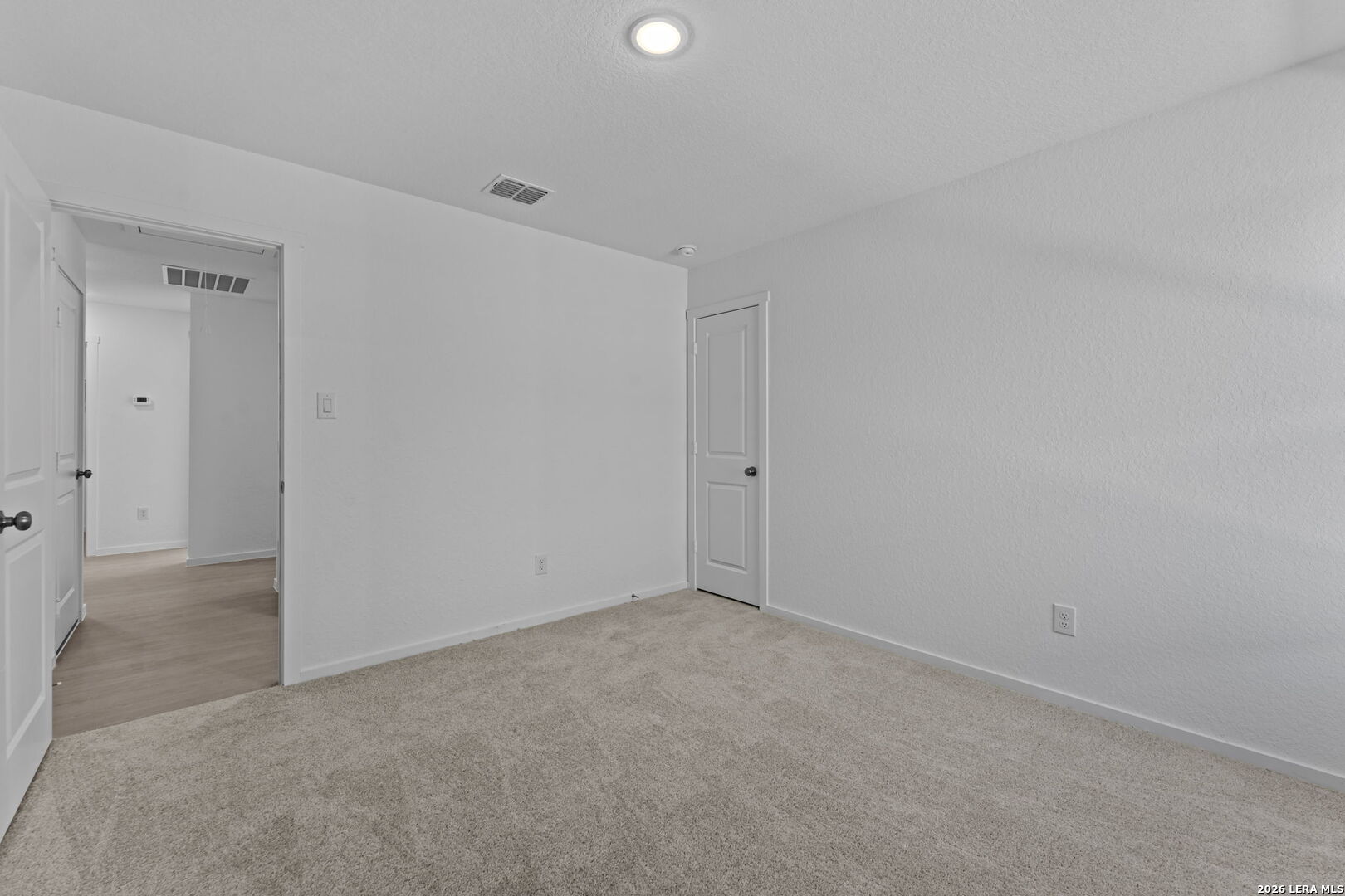 107 Ellendale Place