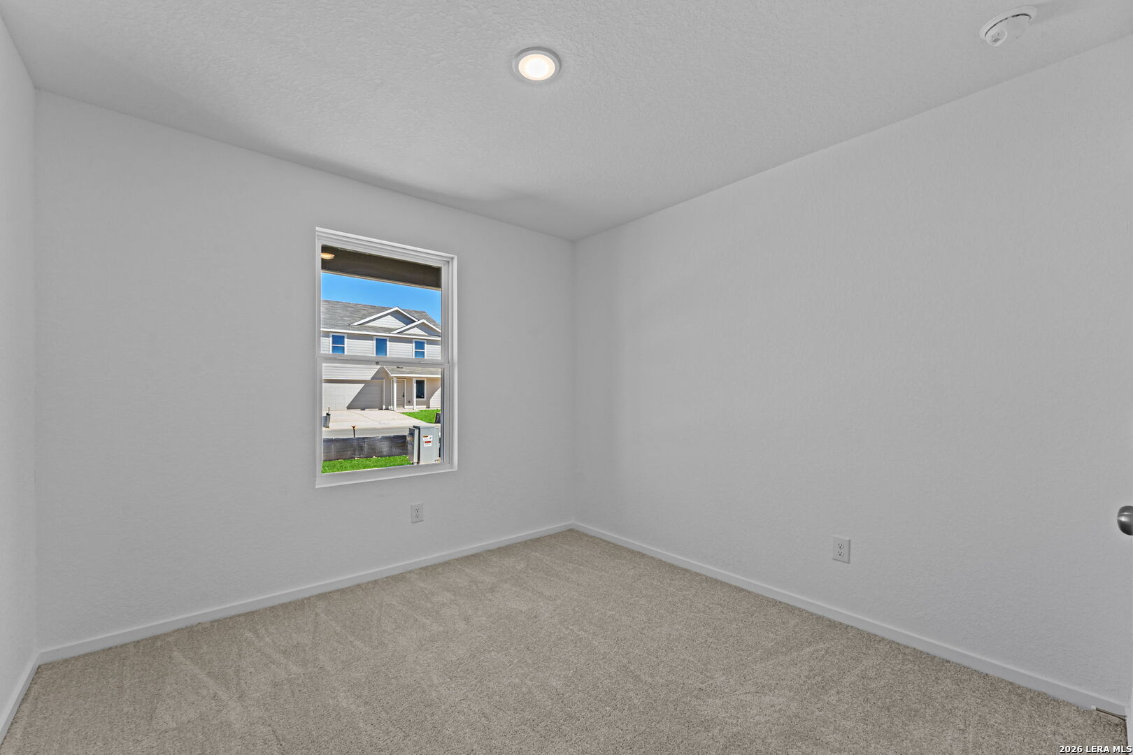 107 Ellendale Place