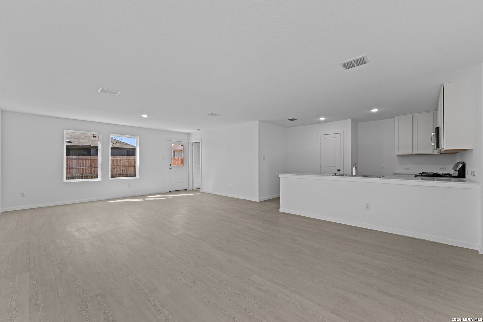 107 Ellendale Place