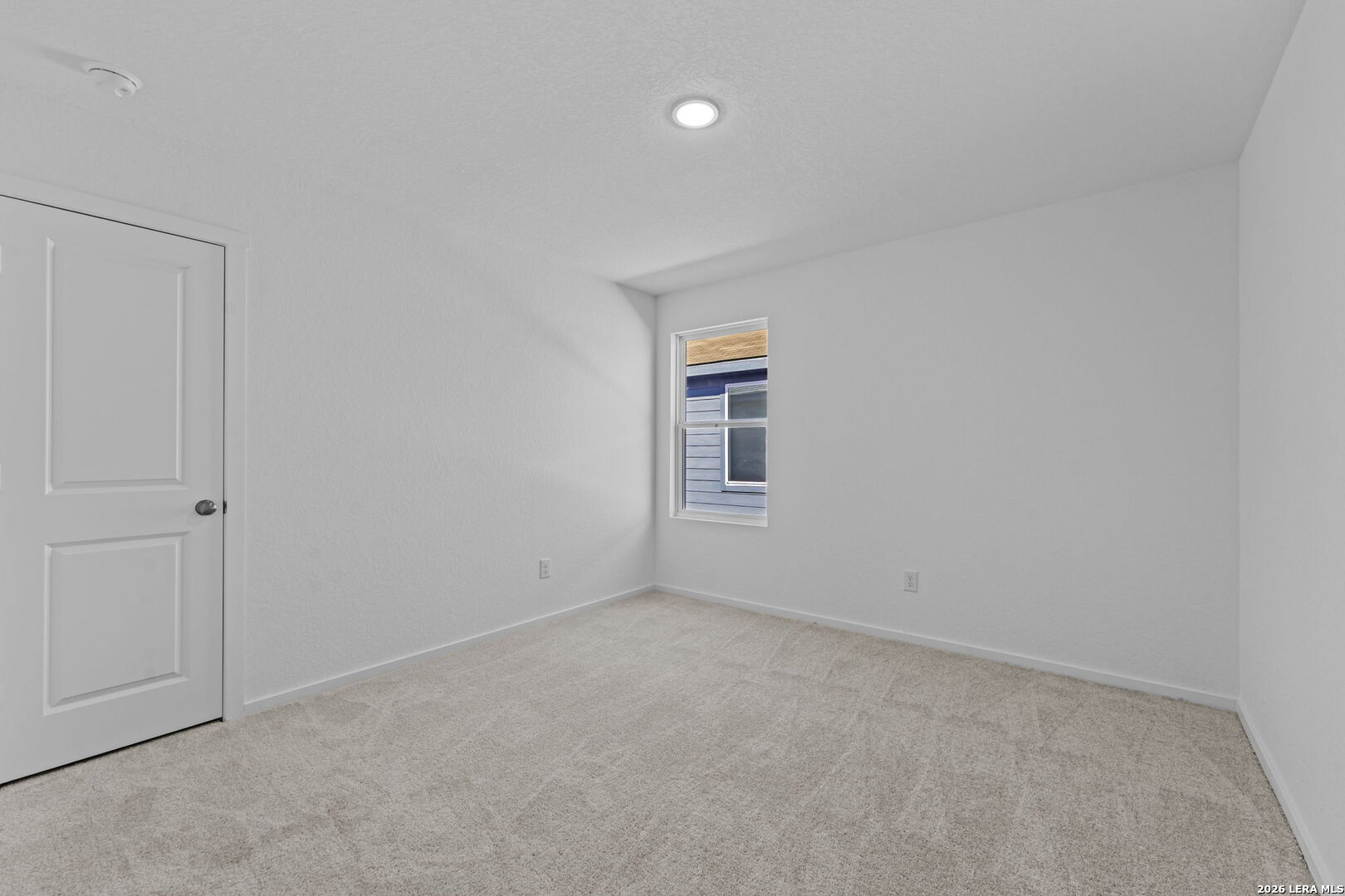 107 Ellendale Place